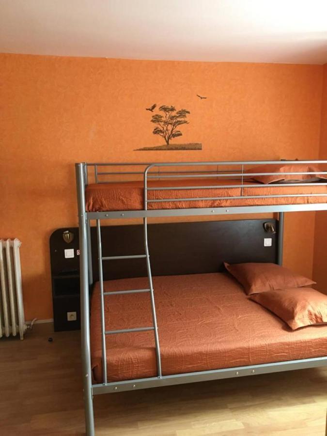 לה רושל Hotel Les Rosiers מראה חיצוני תמונה