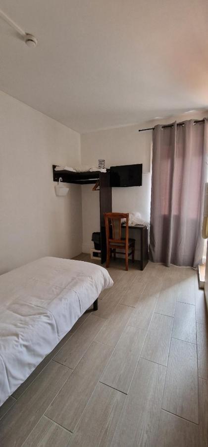 לה רושל Hotel Les Rosiers מראה חיצוני תמונה