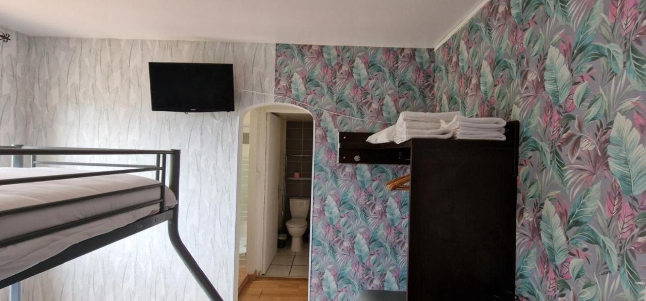 לה רושל Hotel Les Rosiers מראה חיצוני תמונה
