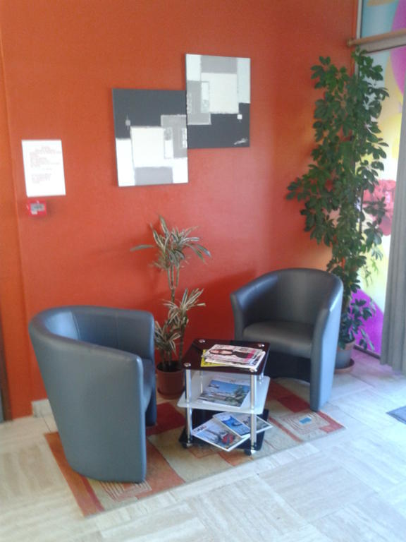 לה רושל Hotel Les Rosiers מראה חיצוני תמונה