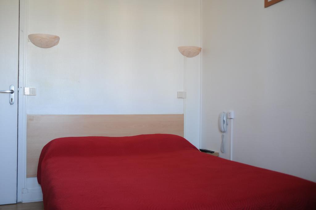 לה רושל Hotel Les Rosiers מראה חיצוני תמונה