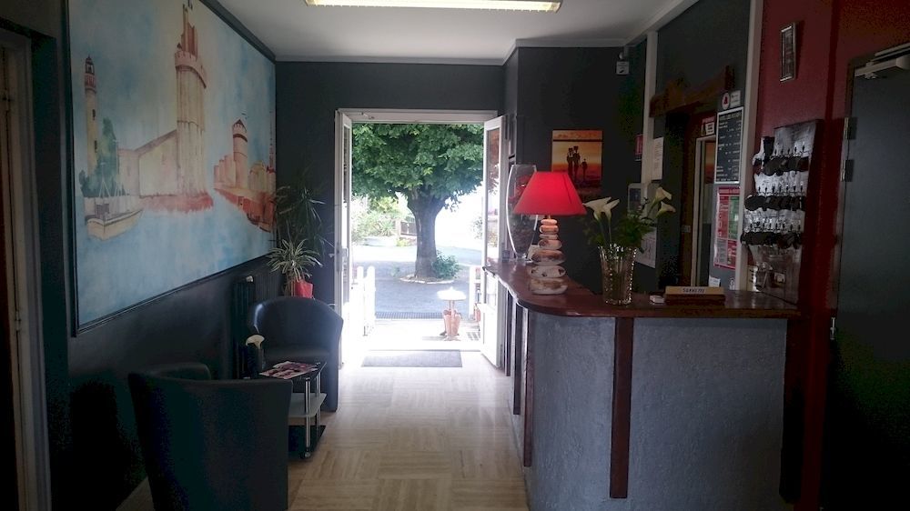 לה רושל Hotel Les Rosiers מראה חיצוני תמונה