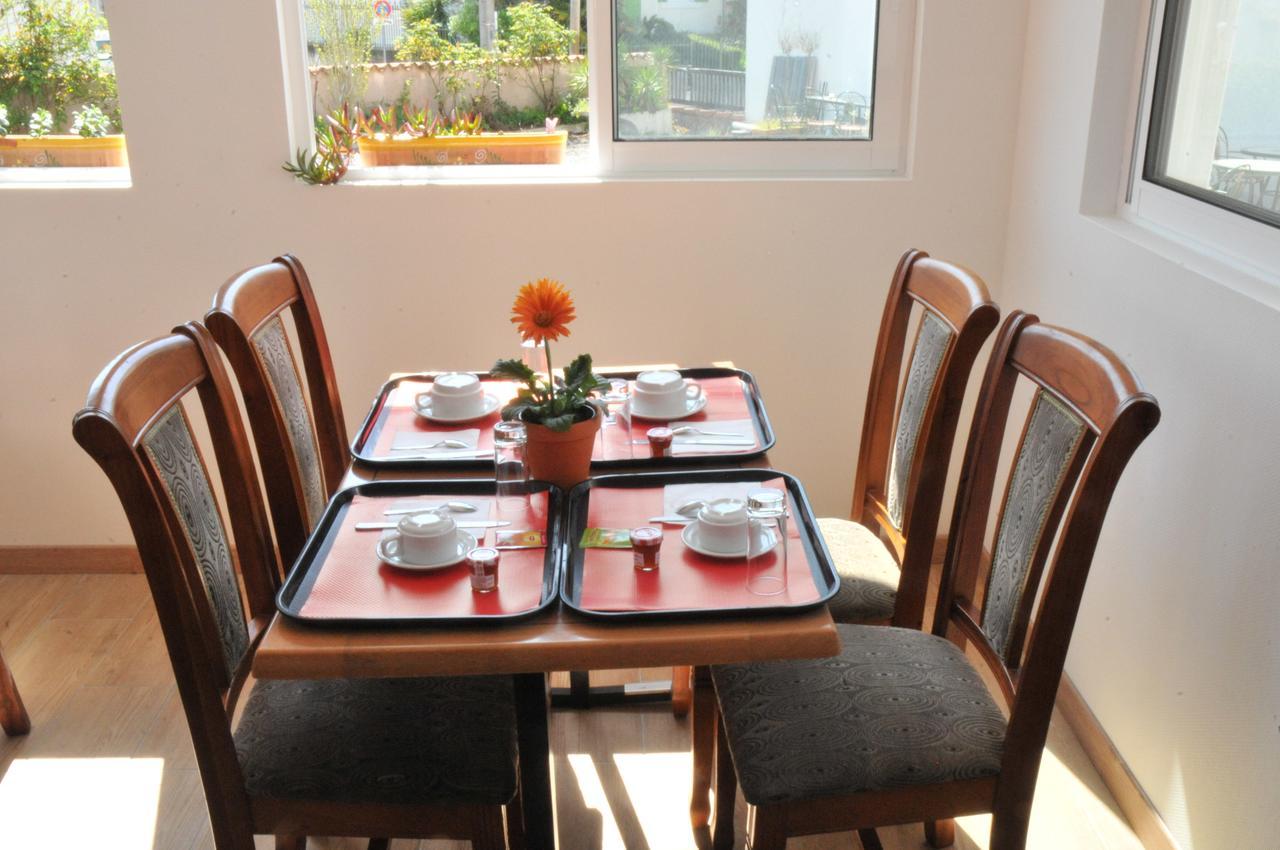 לה רושל Hotel Les Rosiers מראה חיצוני תמונה